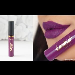 Tarte Lip paint  “Friyay” 💜